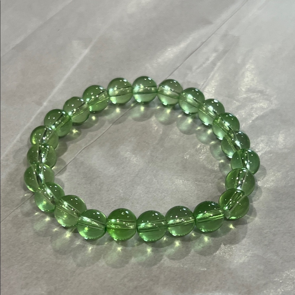 Chic Green Beaded Bracelet